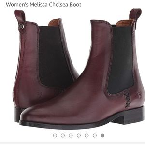 Shoot me an offer!!! Frye Women's Melissa Chelsea